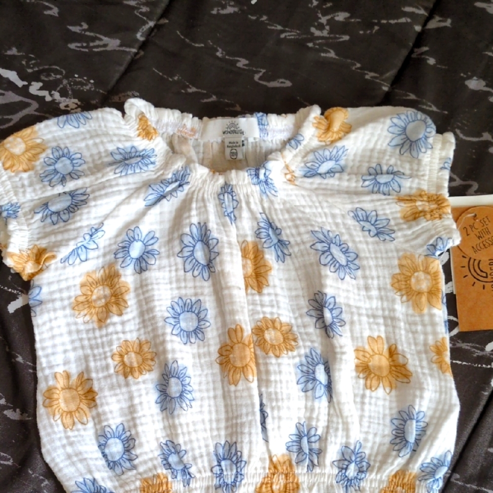 WonderLuxe 3 PC Cotton White Floral Baby Top/Shorts/Headband 18 M